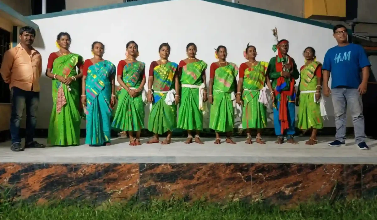 Jhumur dance team sundarban tour gangchil